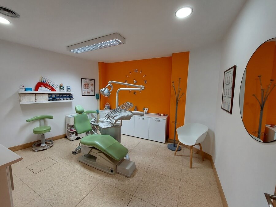 Clínica Dental Montebideo 2